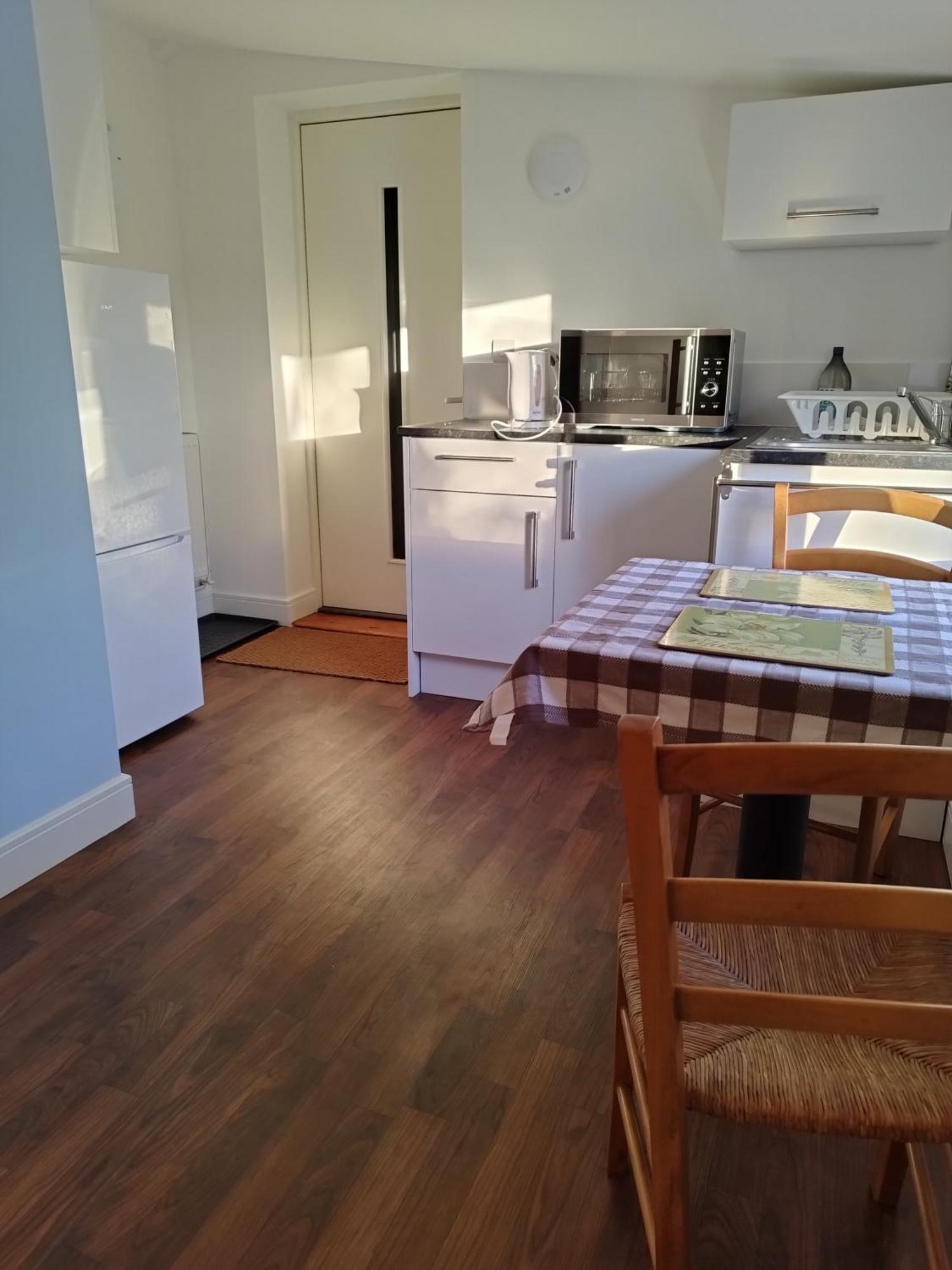 Two Birds Weekly Stay Malmesbury Luaran gambar